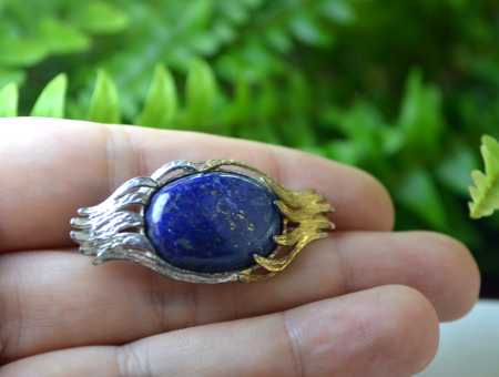 Brosa argint modernista, Lapis lazuli si elemente aurite [3]