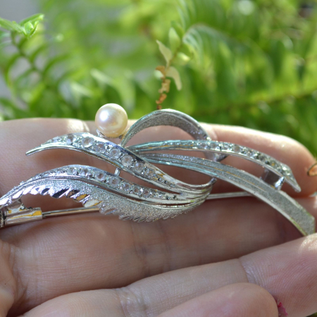 Brosa argint rodiat vintage, perla si cristale CZ A Vintage Collection [1]