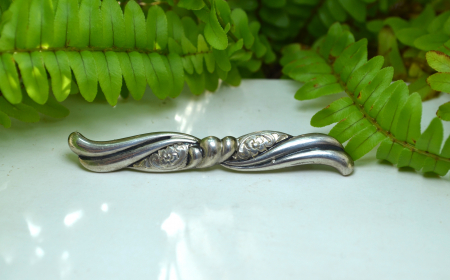 Brosa argint veche, model Funda, Art Nouveau [3]