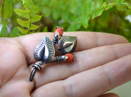 Brosa argint vintage, coral natural, semnata Teka [1]