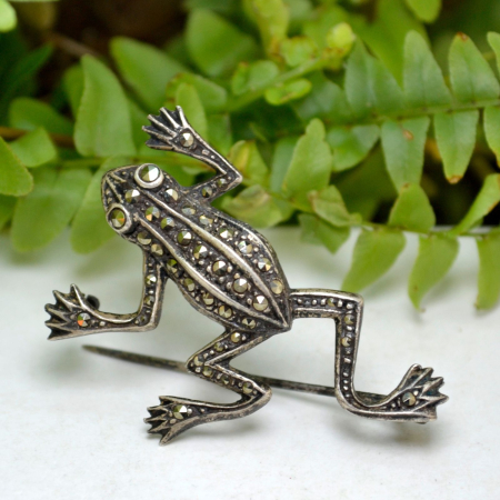Brosa argint vintage model broscuta topaitoare marcasite [3]