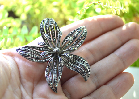 Brosa argint vintage, model Jasmine, marcasite [1]