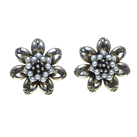 REDUCERI - Cercei argint vintage crizanteme perle naturale A Vintage Collection