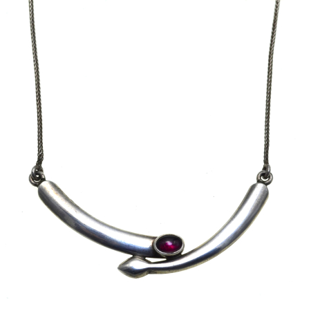 Coliere si lanturi argint - Colier argint vintage, granat, model Snake