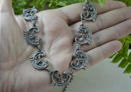 Colier baza gatului argint vintage estetica Rocaille semnat ateleir egrman bas [2]