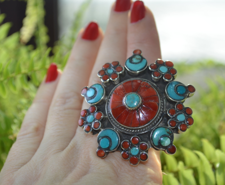Inel argint tibetano-nepalez masiv, turcoaz si coral a Vintage Collection [3]
