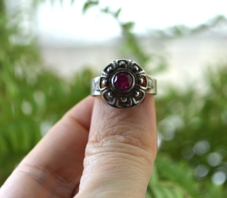 Inel argint vechi Floral cluster, rubin A Vintage Collection [2]