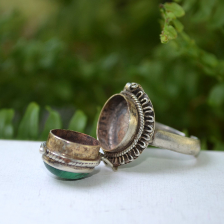 Inel argint vintage Poison Ring, Malachit natural A Vintage Collection [2]