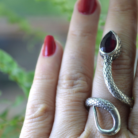 Inel argint vintage Snake, granat natural A Vintage Collection [1]
