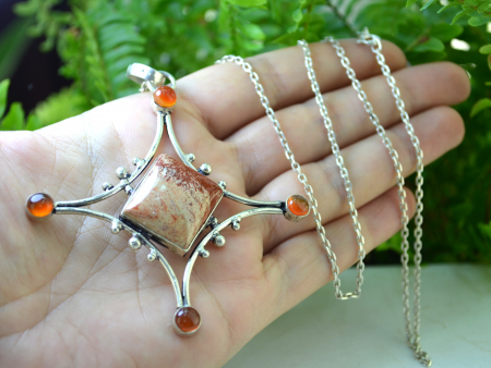 Lant argint cruce argint, Jasp si Carneol [1]