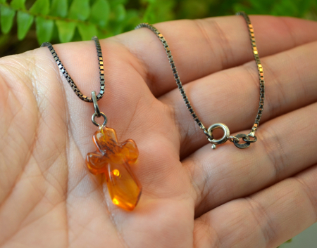 Lant argint cruce veche din chihlimbar natural [1]