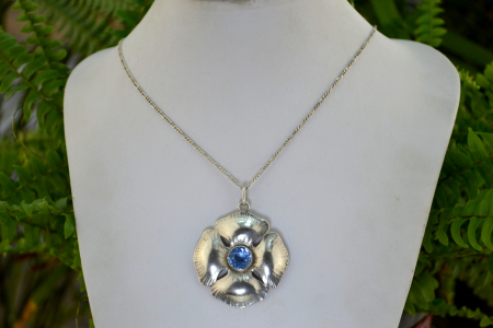 Lant argint pandant argint interbelic anturaj Czech Blue Aquamarine Bohemian Glass design floral Art Nouveau [3]