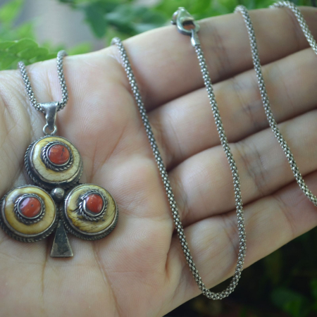 Lant argint cu trifoi oriental vintage, coral rosu A Vintage Collection [1]