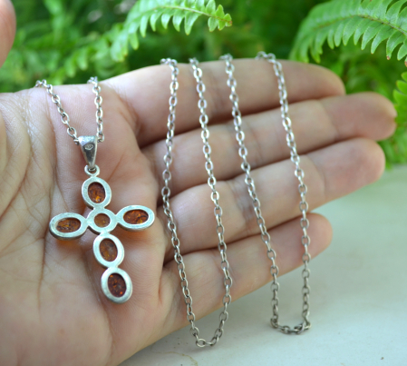 Lant argint lung cu cruce argint, chihlimbar natural [2]