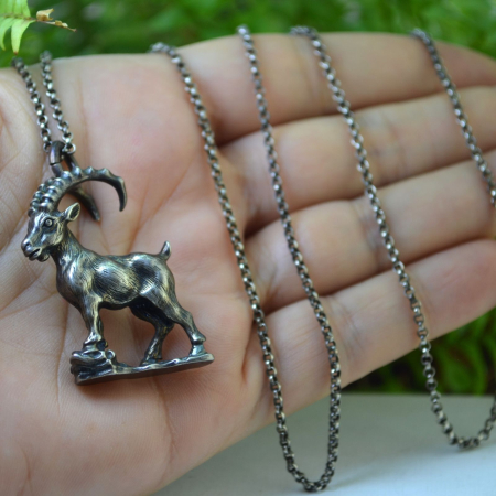 Lant argint lung cu pandant argint vintage, Capricorn [1]