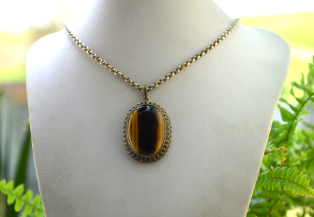 Lant cu pandant aurit vechi, pandant Ochi de tigru [3]