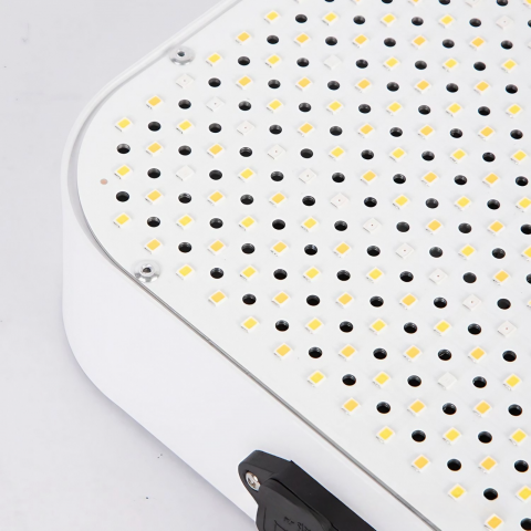 Lampa led AxaCube pentru cresterea plantelor, spectru complet, 588 LED-uri, 100W, dimabila, ventilator racire incorporat, alimentare 100 - 277 V, 31 x 21 x 5 cm [8]