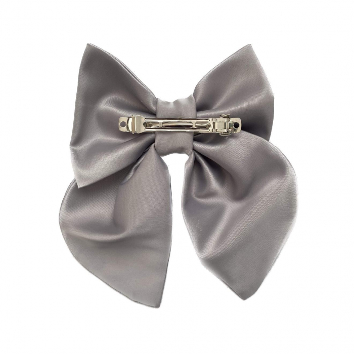 Funde mari de prins in par diverse culori. [4]