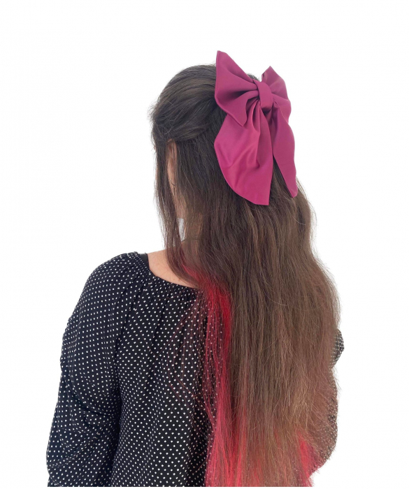 Funde mari de prins in par diverse culori. [3]