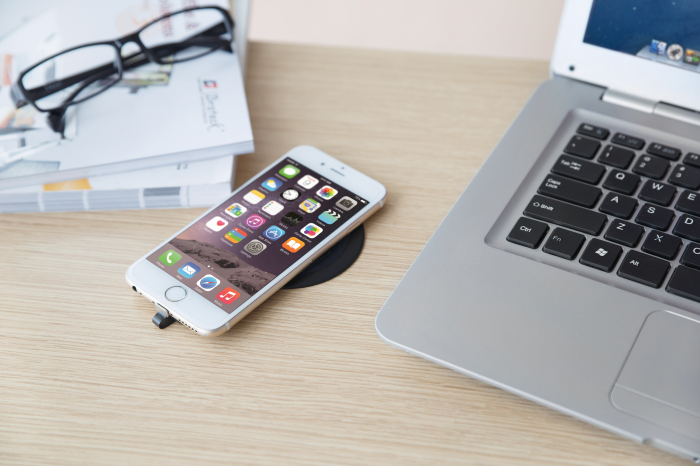 INCARCATOR WIRELESS PENTRU BIROU, INCORPORABIL [3]