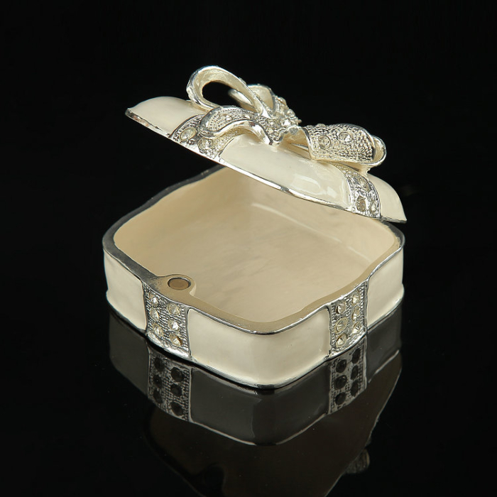 Cutie bijuterii patrata, funda cu cristale [4]