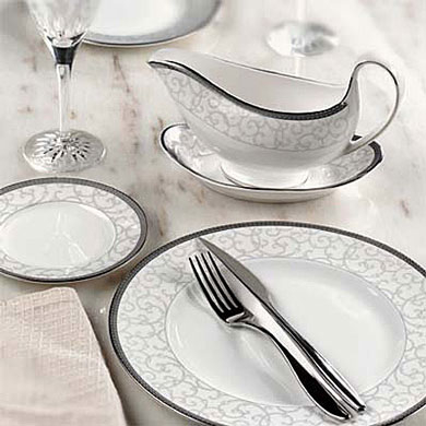 PROMOȚII IANUARIE - Celestial Platinum Farfurie 18 cm