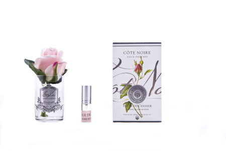 ARANJAMENTE FLORALE - Parfumant camera Rose Bud French Pink Clear cu aranjament floral si 1 rezerva parfum