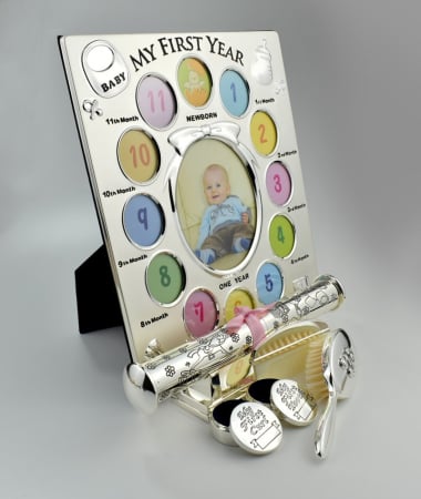 COPII - Rama foto argintata cu spatii colorate "Babys First Year"
