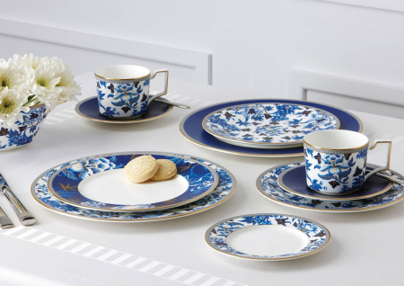 HIBISCUS - Set masa din portelan bone china Wedgwood colectia Hibiscus – pentru 6 persoane