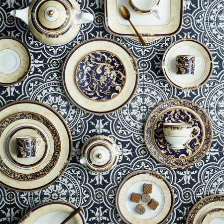 CORPORATE - Set masa portelan Wedgwood, colectia Cornucopia ptr 6 persoane, 24 piese
