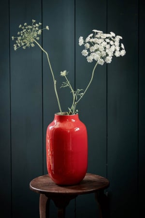 VAZE DECORATIVE - Vaza ovala metalica cu email rosie 30 cm