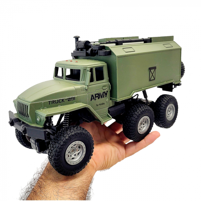 Camion militar -Military Truck- cu telecomanda si acumulator. [10]