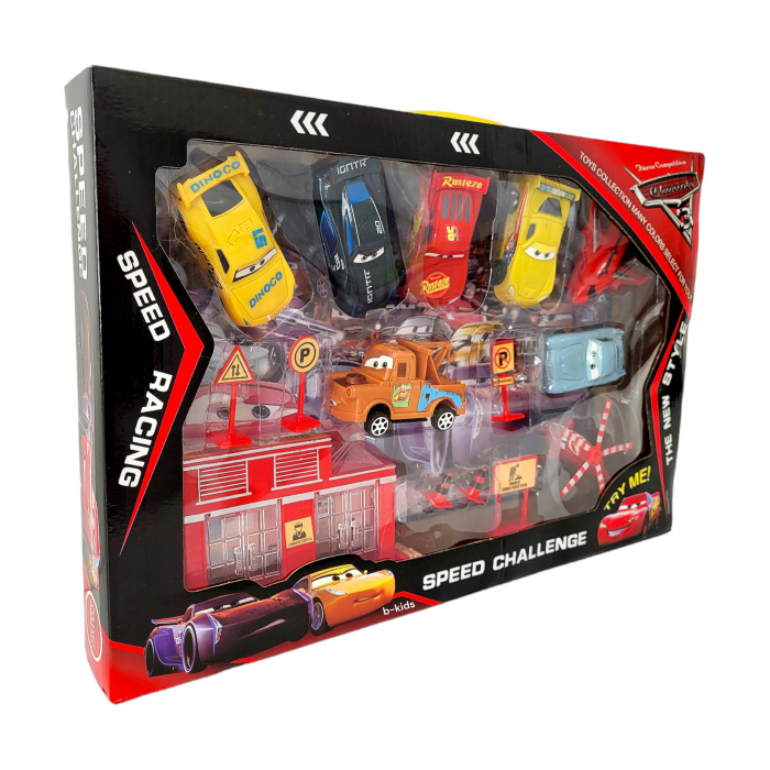 Set 6 masinute Cars cu avion, elicoper si accesorii. [1]