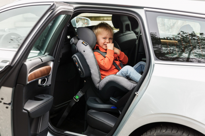 Scaun auto copii iZi Plus X1 – Fresh Black Black [6]