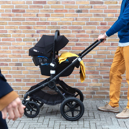 Scoica auto Bugaboo Turtle Air 360 Black [5]