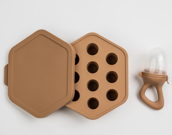 Tavita inghetare lapte matern Babysnugg din silicon potrivita pentru suzeta de fructe, BPA free, Caramel [5]