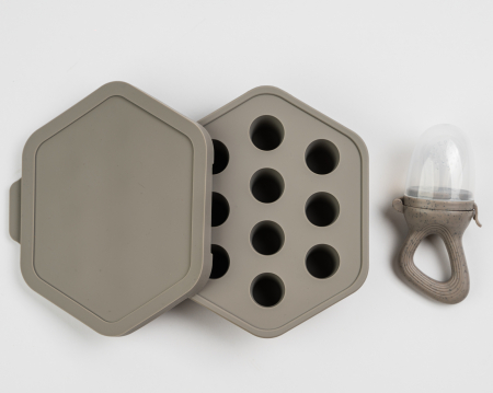 Tavita inghetare lapte matern Babysnugg din silicon potrivita pentru suzeta de fructe, BPA free, Sand [4]
