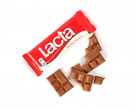 Dulciuri - CIOCOLATA CU LAPTE LACTA