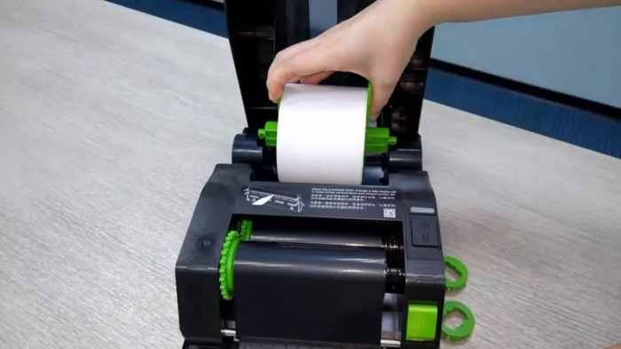 Imprimanta de etichete TSC TE200, 203DPI, USB [2]