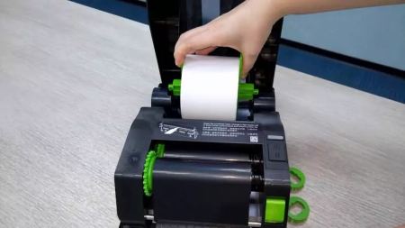 Imprimanta de etichete TSC TE200, 203DPI, USB [1]