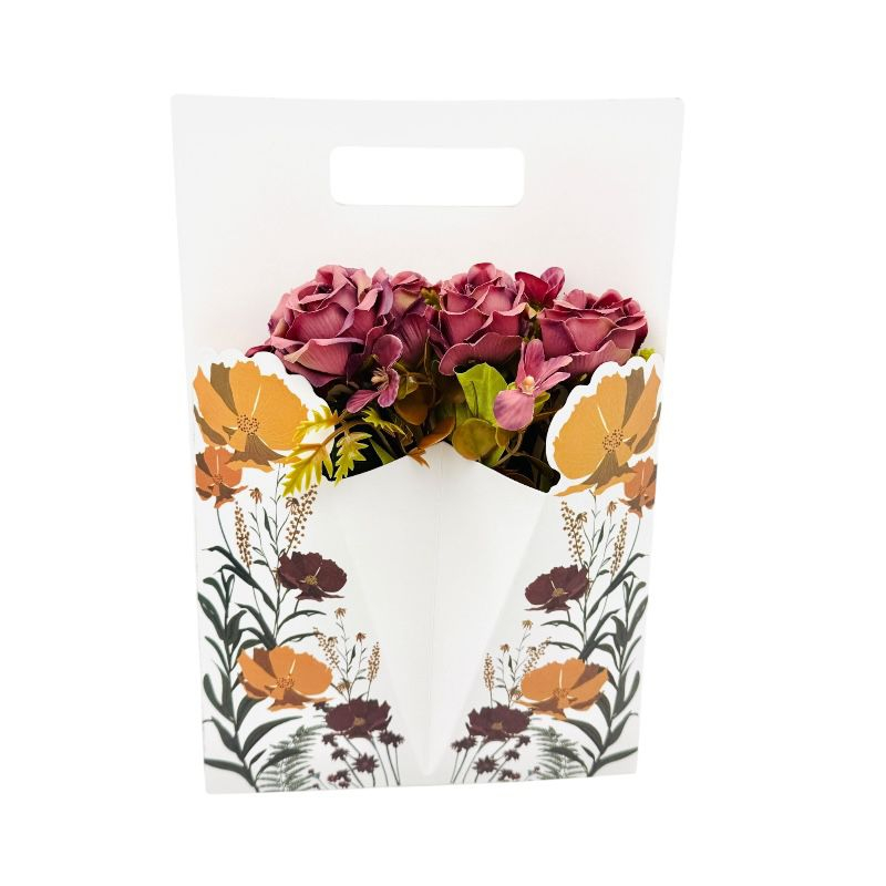 Aranjament floral deosebit cu buchet de trandafiri si flori de camelie, visiniu, 34×23 cm [1]