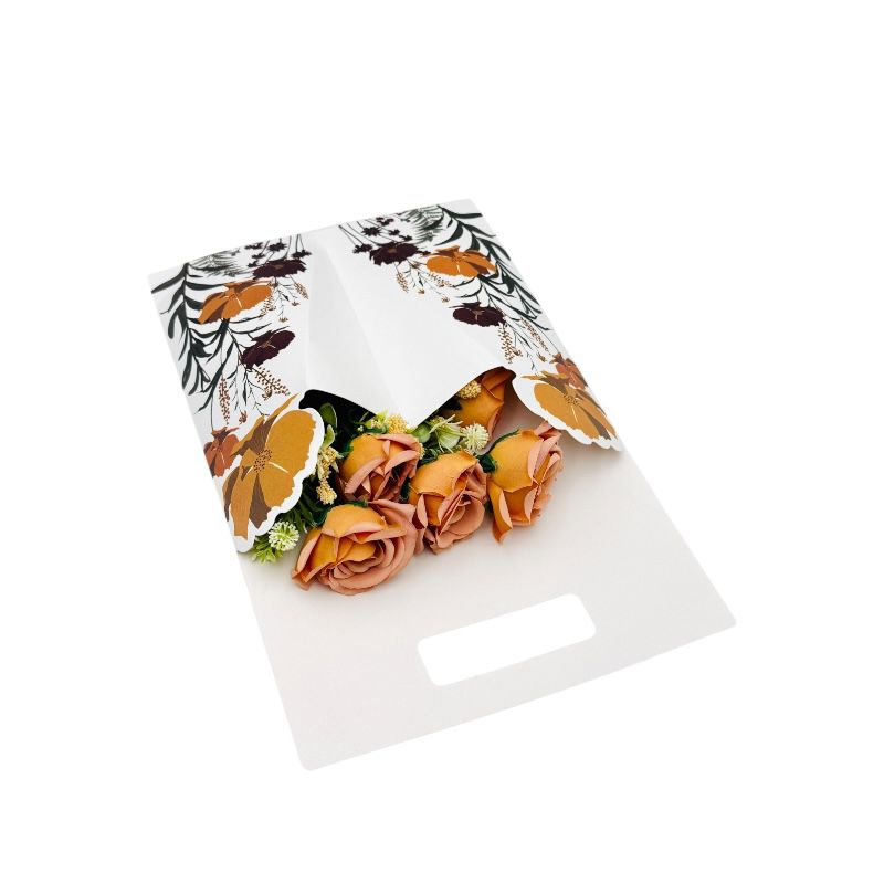 Aranjament floral deosebit cu buchet de trandafiri artificiali si boboci, galben ruginiu, 34×23 cm [3]