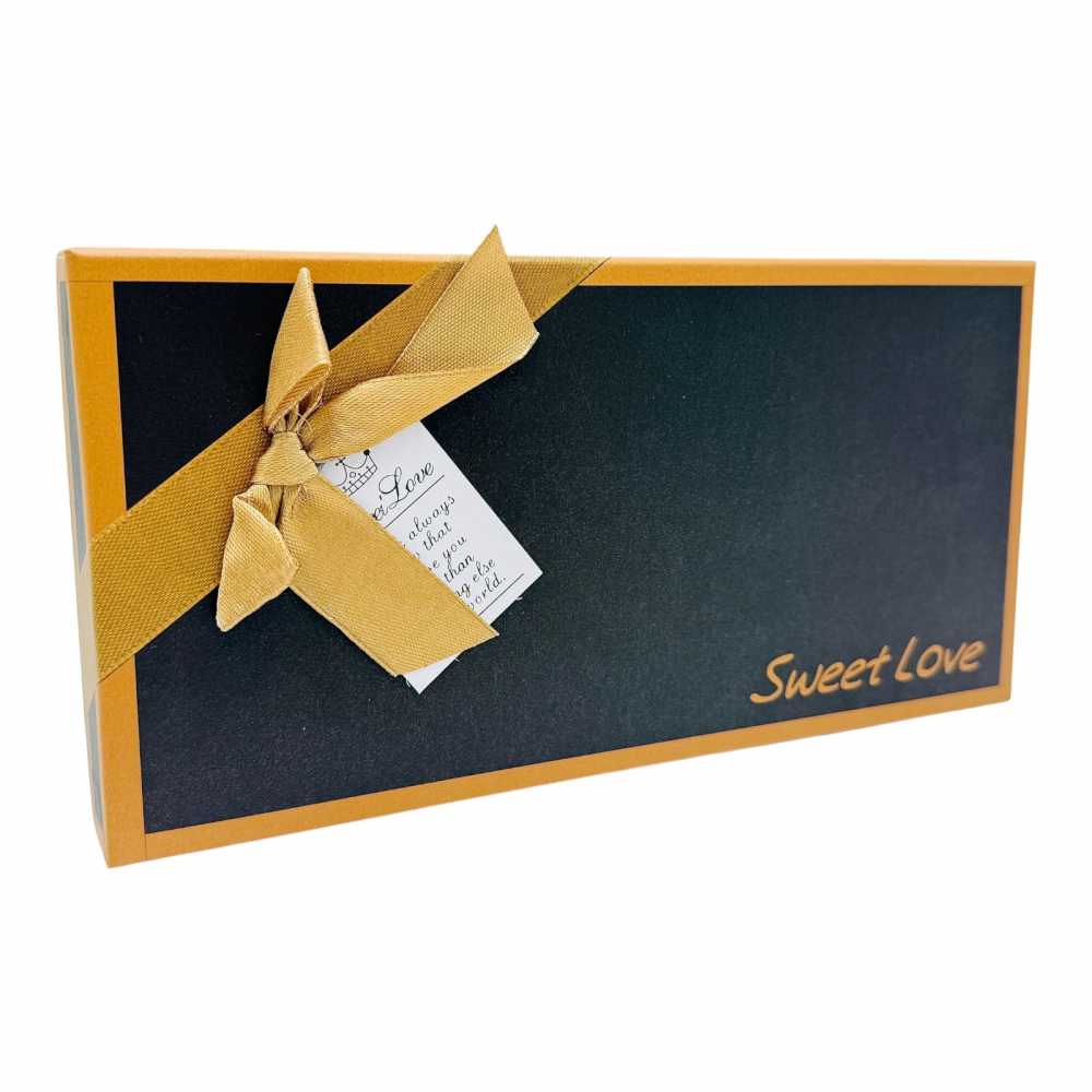 Aranjament floral cutiuta de ciocolata, 12 trandafiri de sapun parfumati cu ursulet, culori combinate, 22x11x4 cm [2]