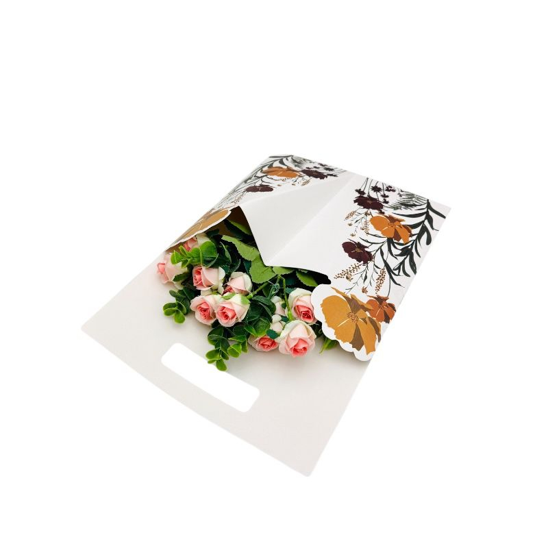 Aranjament deosebit cu buchet de trandafiri artificiali si frunze de eucalipt, roz pal, 34×23 cm [2]