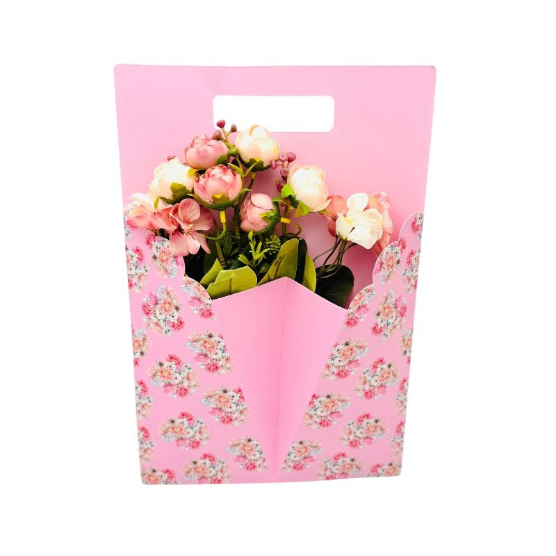 Aranjament floral deosebit cu buchet de trandafiri și flori de camelie, alb-roz, 34×23 cm [1]