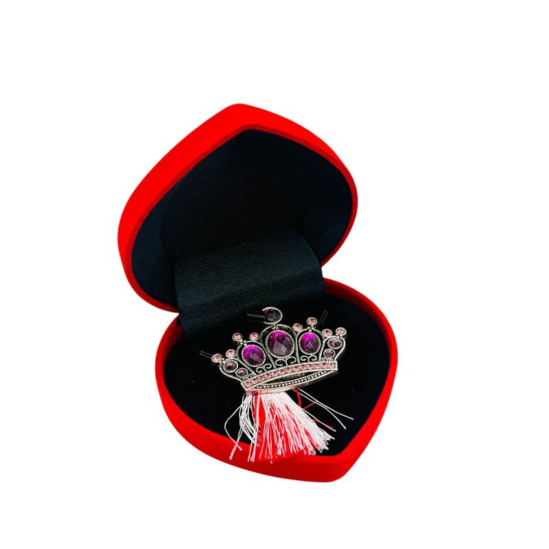 Brosa coroana de lux, sidefata cu pietre si ciucure pentru martisor, in cutie din catifea premium in forma de inima [1]