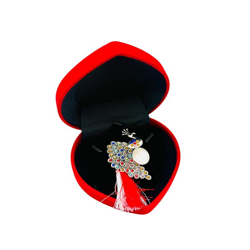 Brosa paun de lux, sidefata cu pietre si ciucure pentru martisor, in cutie din catifea premium in forma de inima [1]
