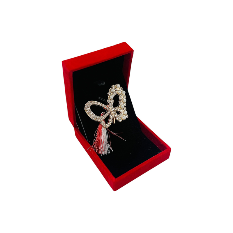 Brosa Fundita cu Perle si Strasuri, Ciucure Traditional pentru Martisor, in Cutie Catifelata Premium [2]