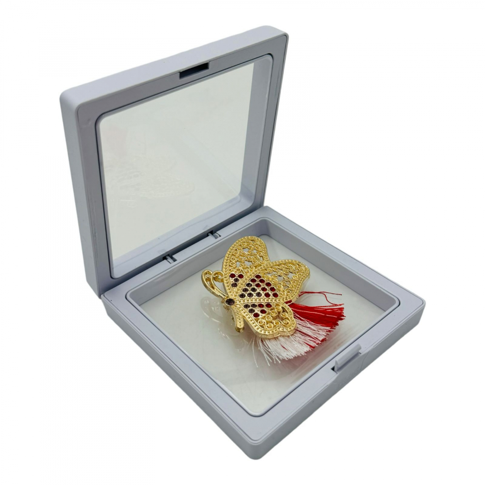 Brosa Martisor, Fluture Dragut in cutie cu expunere 3D (alb/negru), 8.5×8.5×2cm [1]