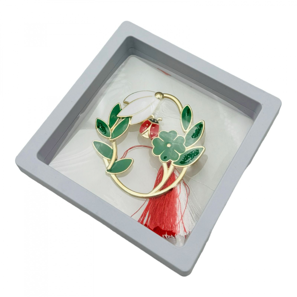 Brosa Martisor, Ghiocel Gingas in cutie cu expunere 3D (alb/negru), 8.5×8.5×2cm [1]